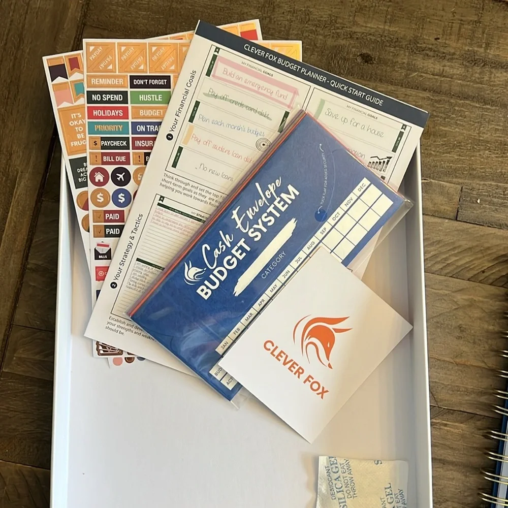 Clever Fox Undated Monthly Budget Planner Spiral Bound